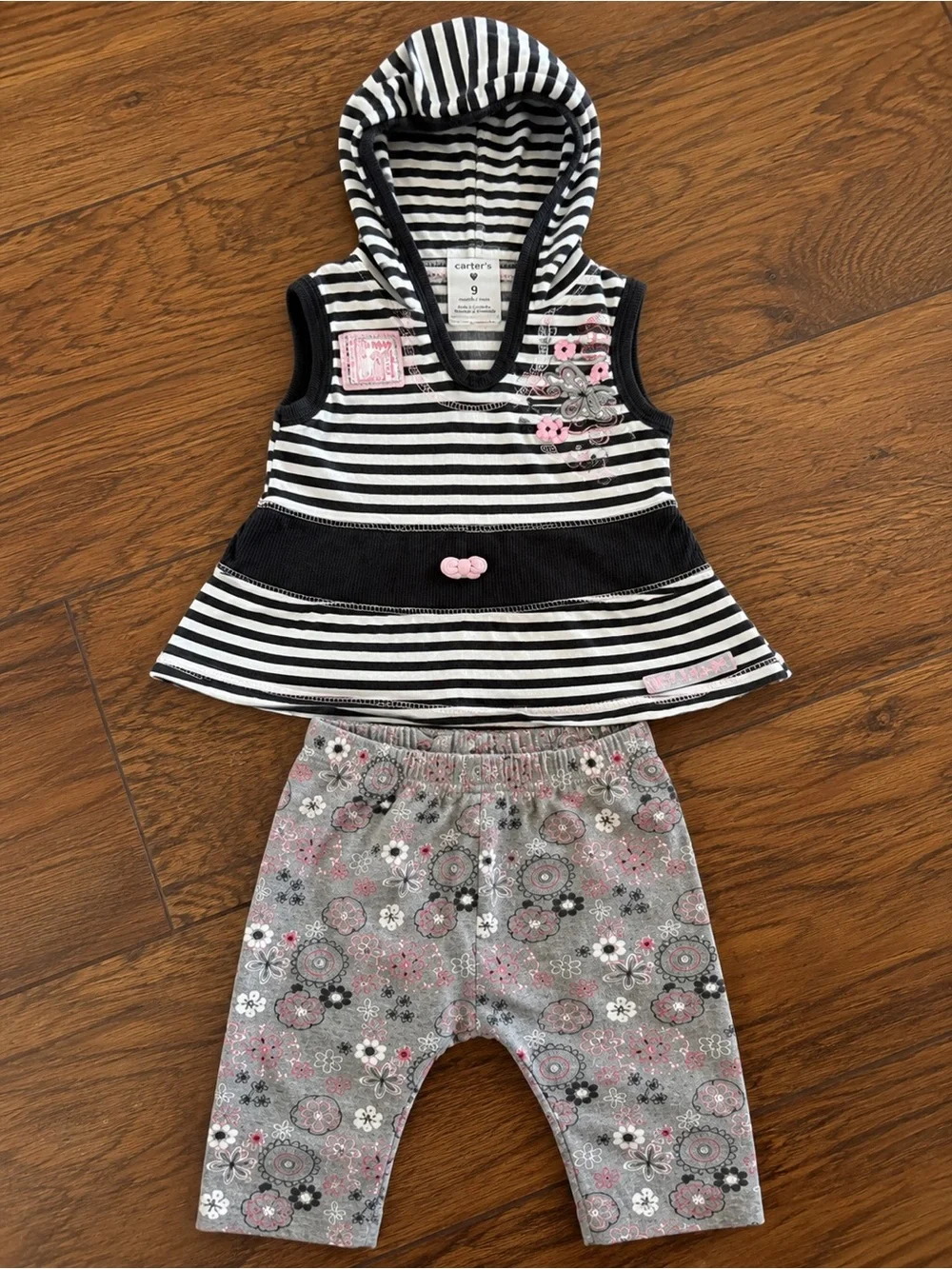 Baby Girl 2-Piece Hooded Tunic & Floral Leggings Set – 9 Months